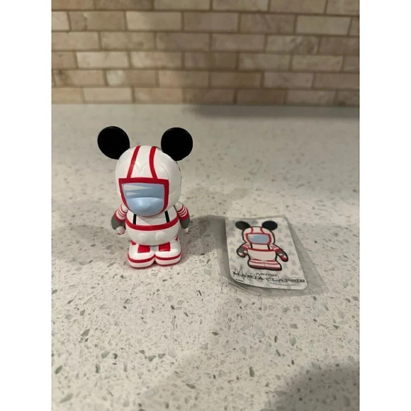 Disney Vinylmation Series 3 Mission Space Epcot Astronaut Figure 3" - Picture 1 of 5